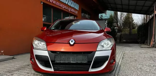 RENAULT Megane 