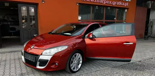 RENAULT Megane 