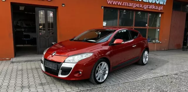 RENAULT Megane 