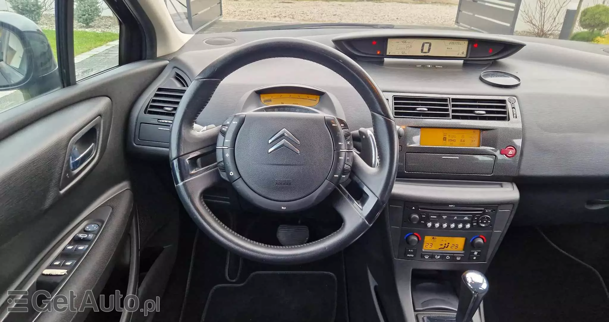 CITROËN C4 1.6 HDi FAP EGS6 Exclusive