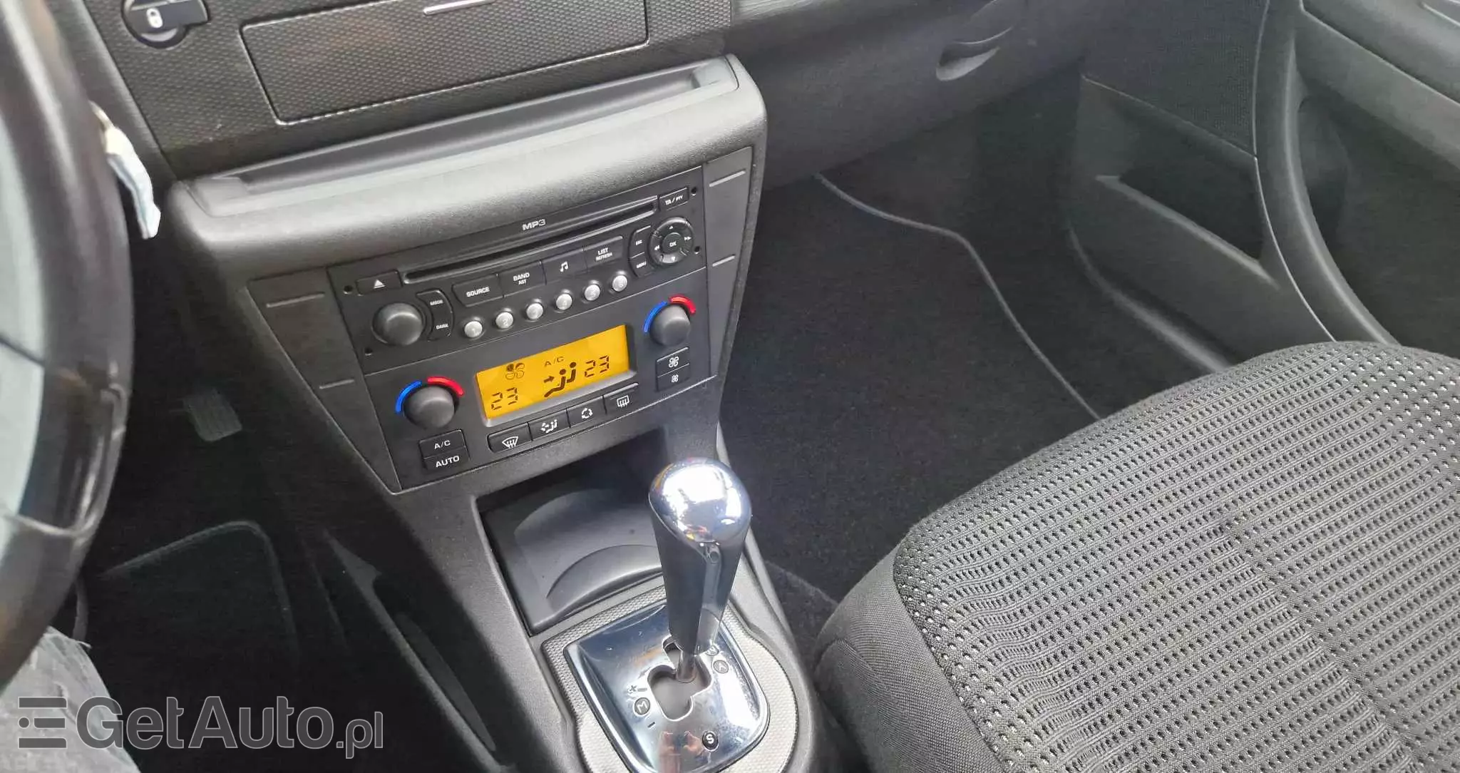 CITROËN C4 1.6 HDi FAP EGS6 Exclusive