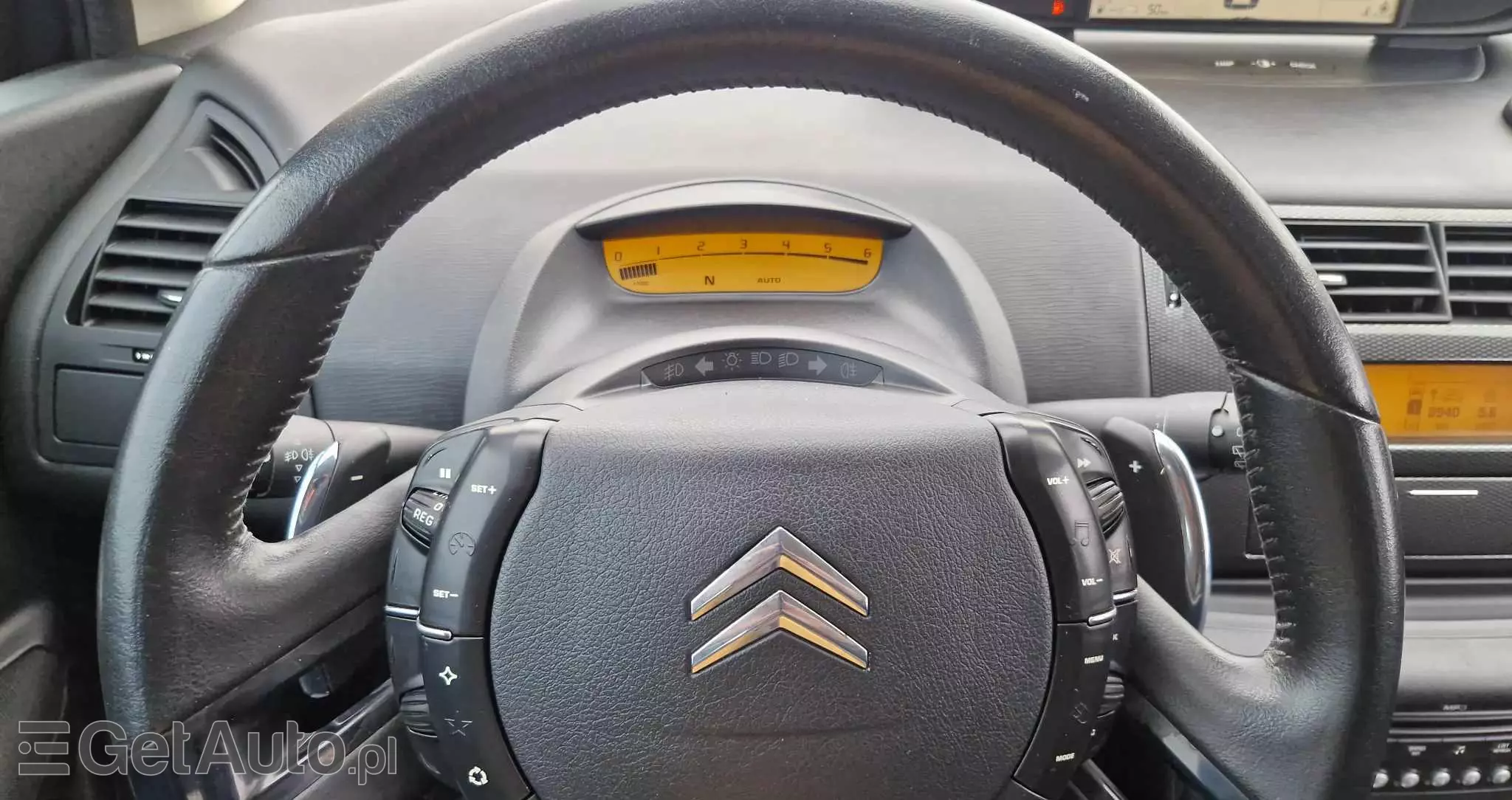 CITROËN C4 1.6 HDi FAP EGS6 Exclusive