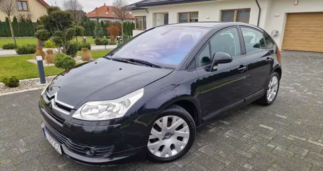 CITROËN C4 1.6 HDi FAP EGS6 Exclusive