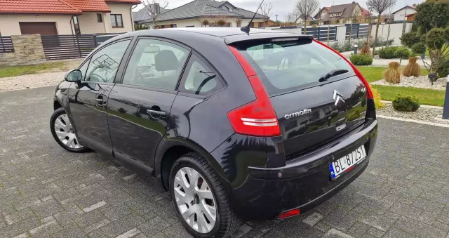 CITROËN C4 1.6 HDi FAP EGS6 Exclusive