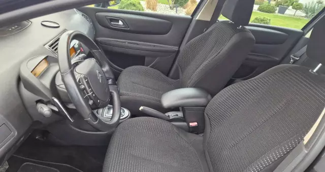 CITROËN C4 1.6 HDi FAP EGS6 Exclusive