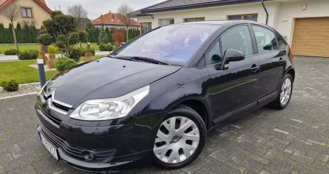 CITROËN C4 1.6 HDi FAP EGS6 Exclusive