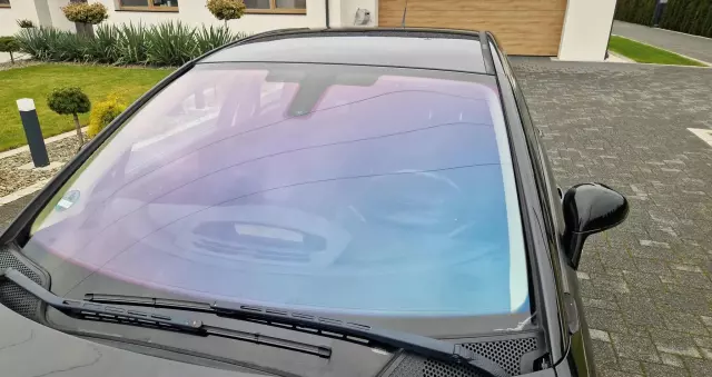 CITROËN C4 1.6 HDi FAP EGS6 Exclusive