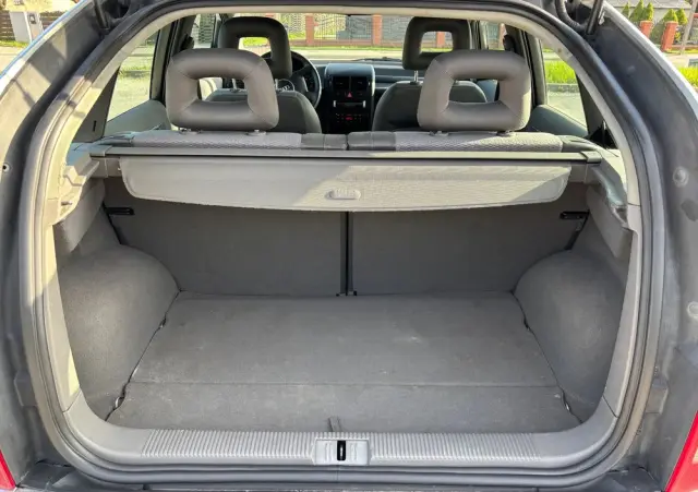 AUDI A2 