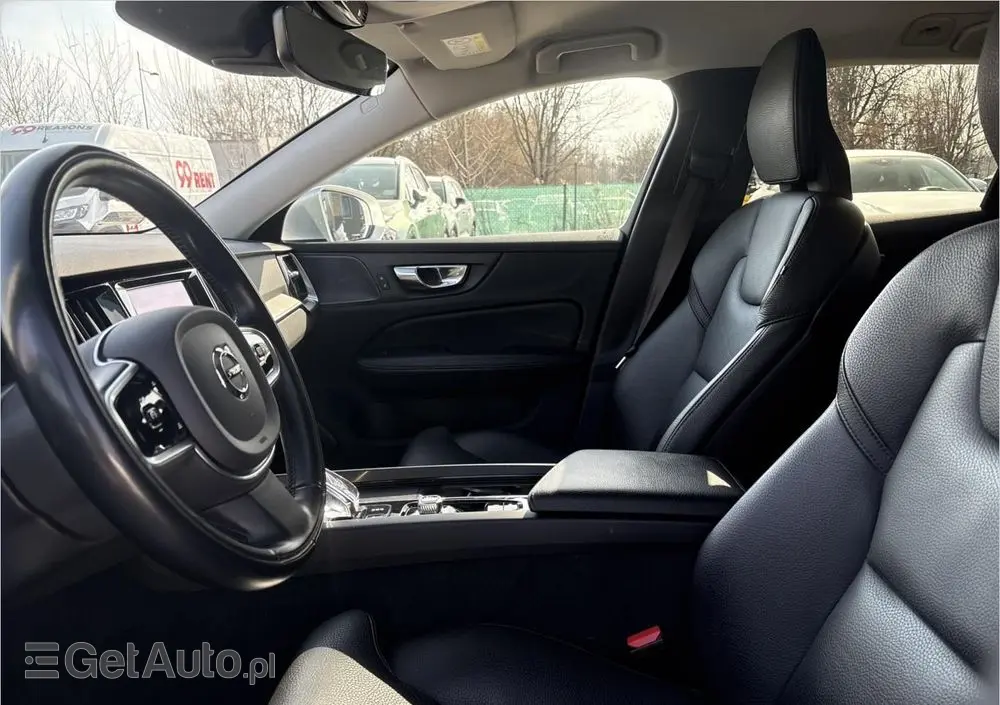 VOLVO V60 B3 B Plus Bright