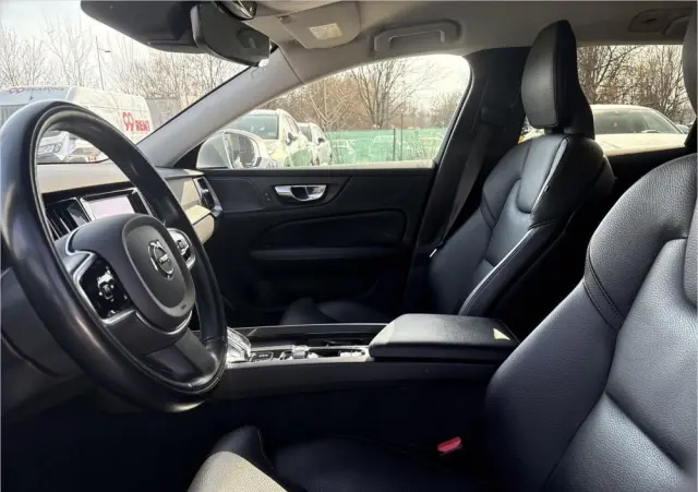 VOLVO V60 B3 B Plus Bright