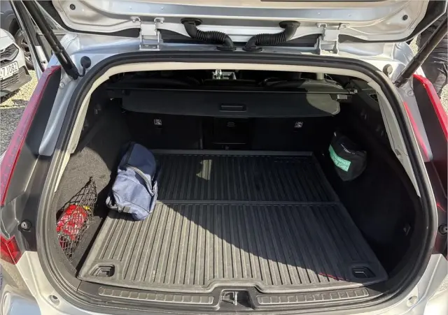 VOLVO V60 B3 B Plus Bright