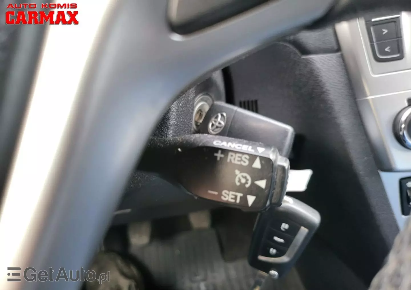 TOYOTA Avensis Touring Sports 1.8 Executive