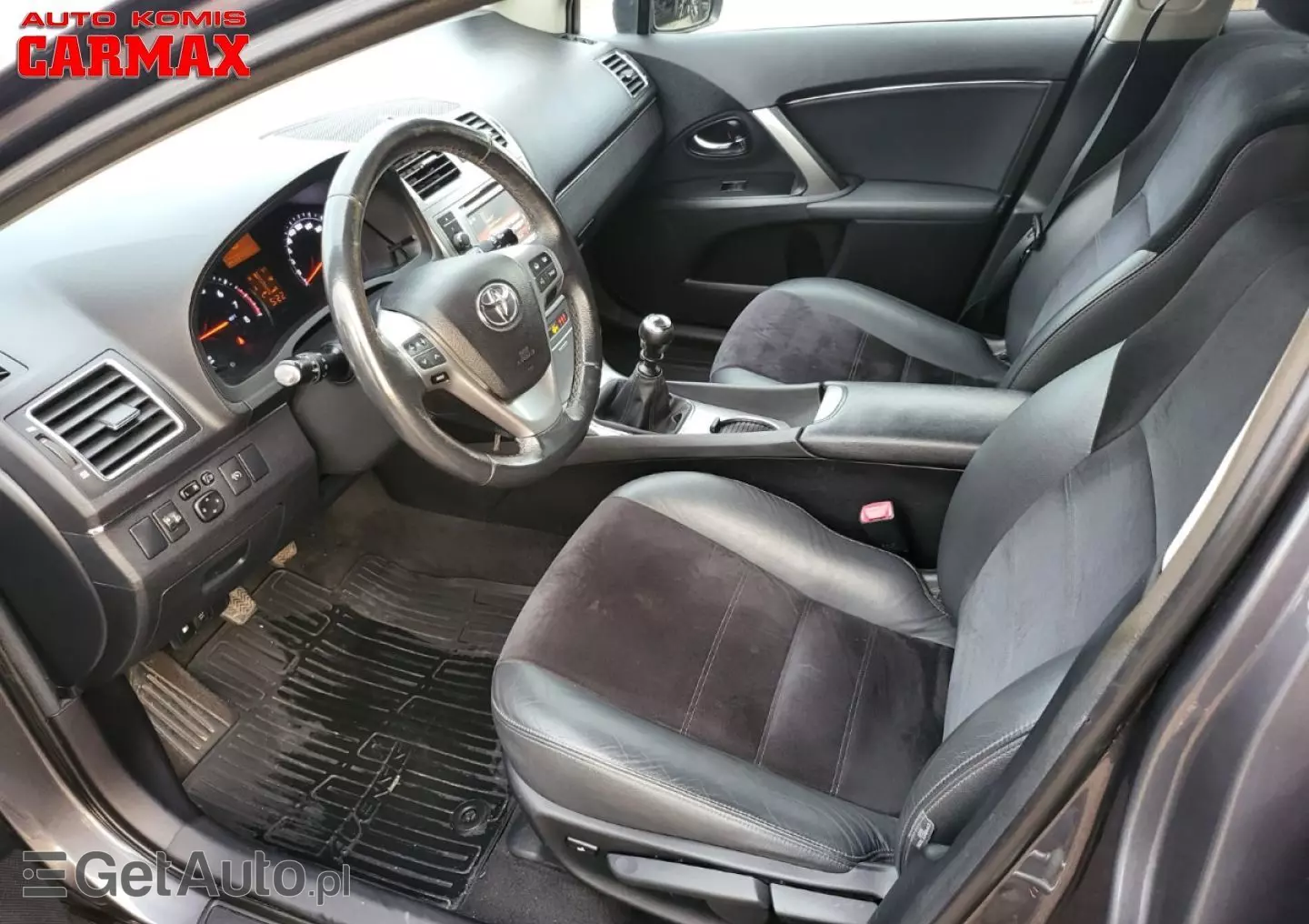 TOYOTA Avensis Touring Sports 1.8 Executive