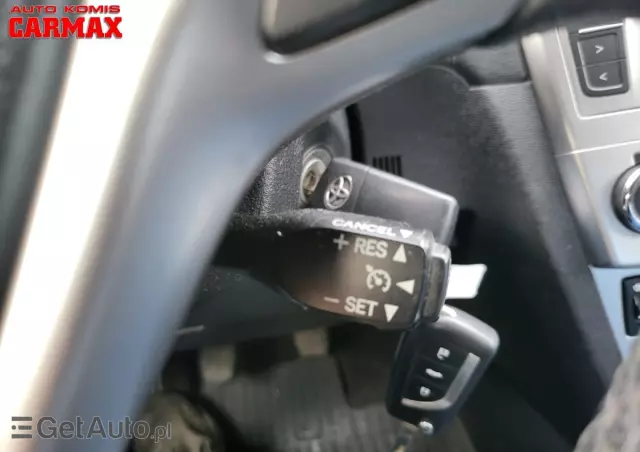 TOYOTA Avensis Touring Sports 1.8 Executive