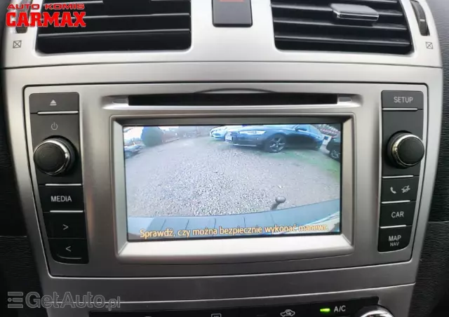 TOYOTA Avensis Touring Sports 1.8 Executive