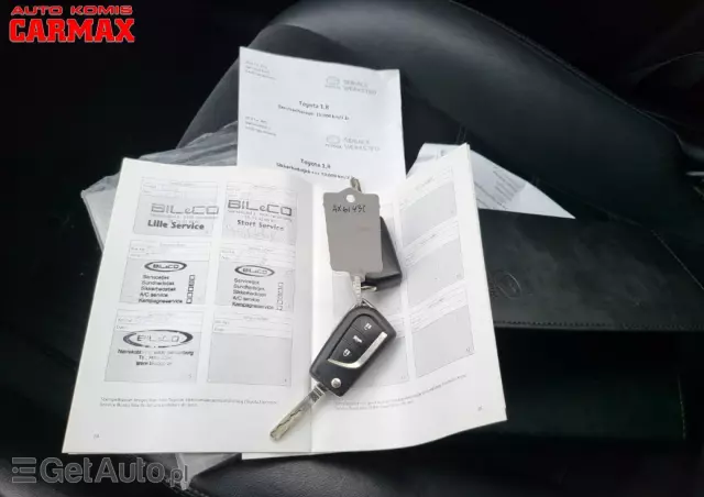 TOYOTA Avensis Touring Sports 1.8 Executive