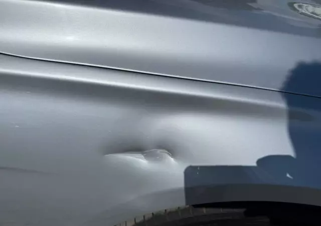 BMW Seria 3 330e Luxury Line sport