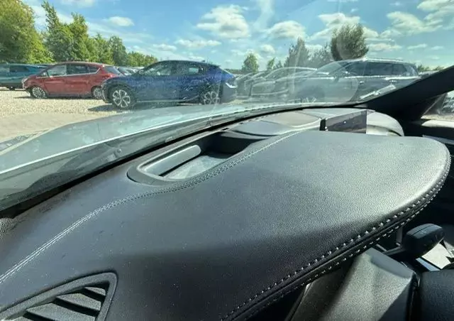 BMW Seria 3 330e Luxury Line sport