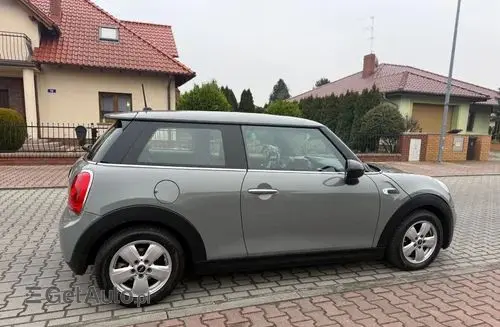 MINI One 