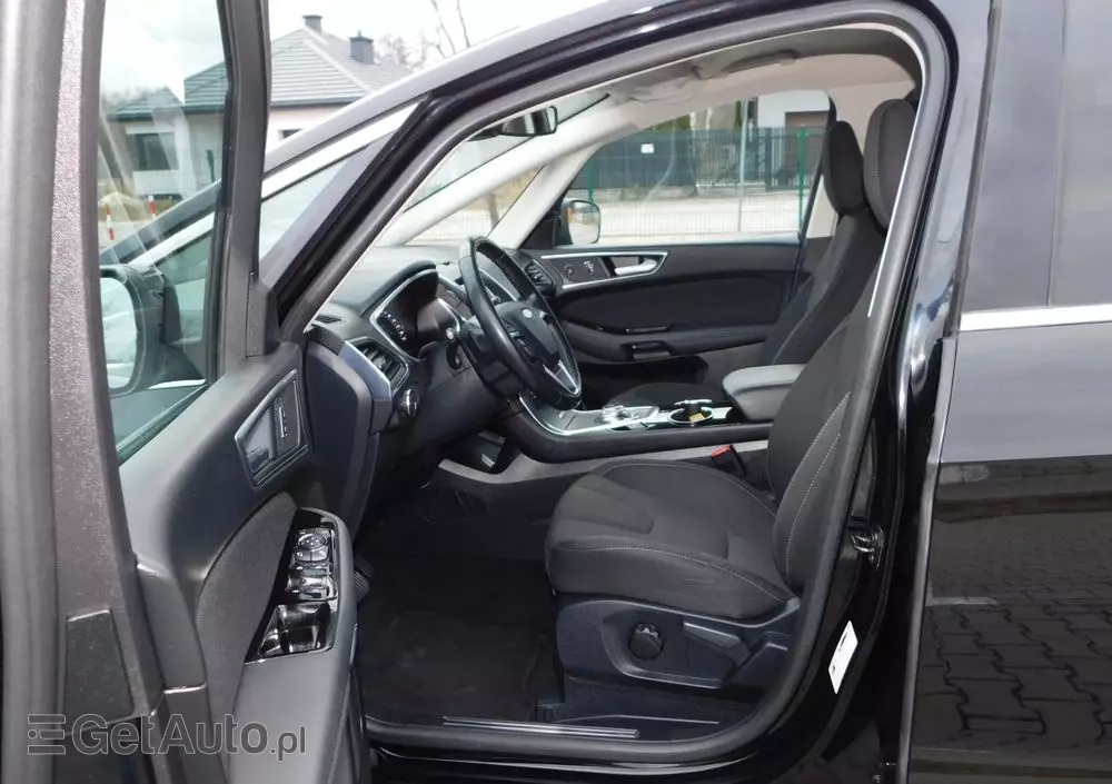 FORD S-Max 2.0 EcoBlue Titanium