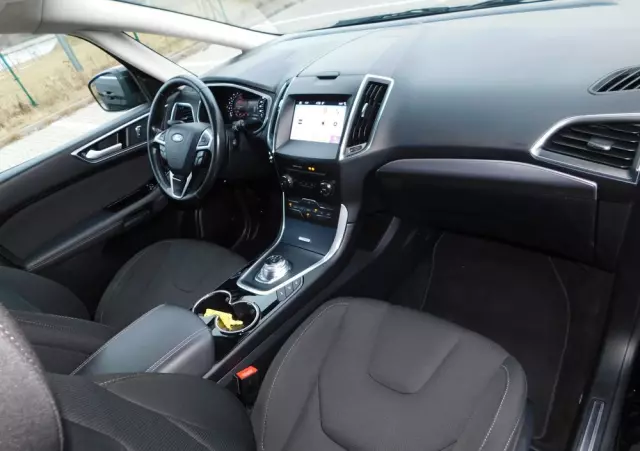 FORD S-Max 2.0 EcoBlue Titanium