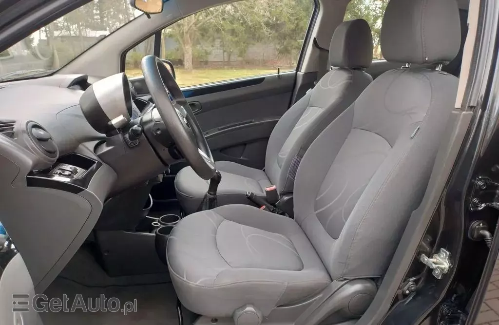 CHEVROLET Spark 