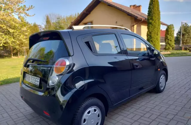 CHEVROLET Spark 