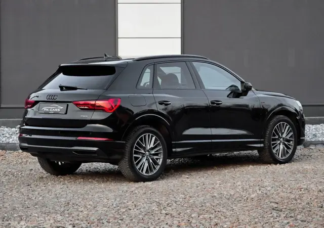 AUDI Q3 35 TDI Quattro S tronic S line