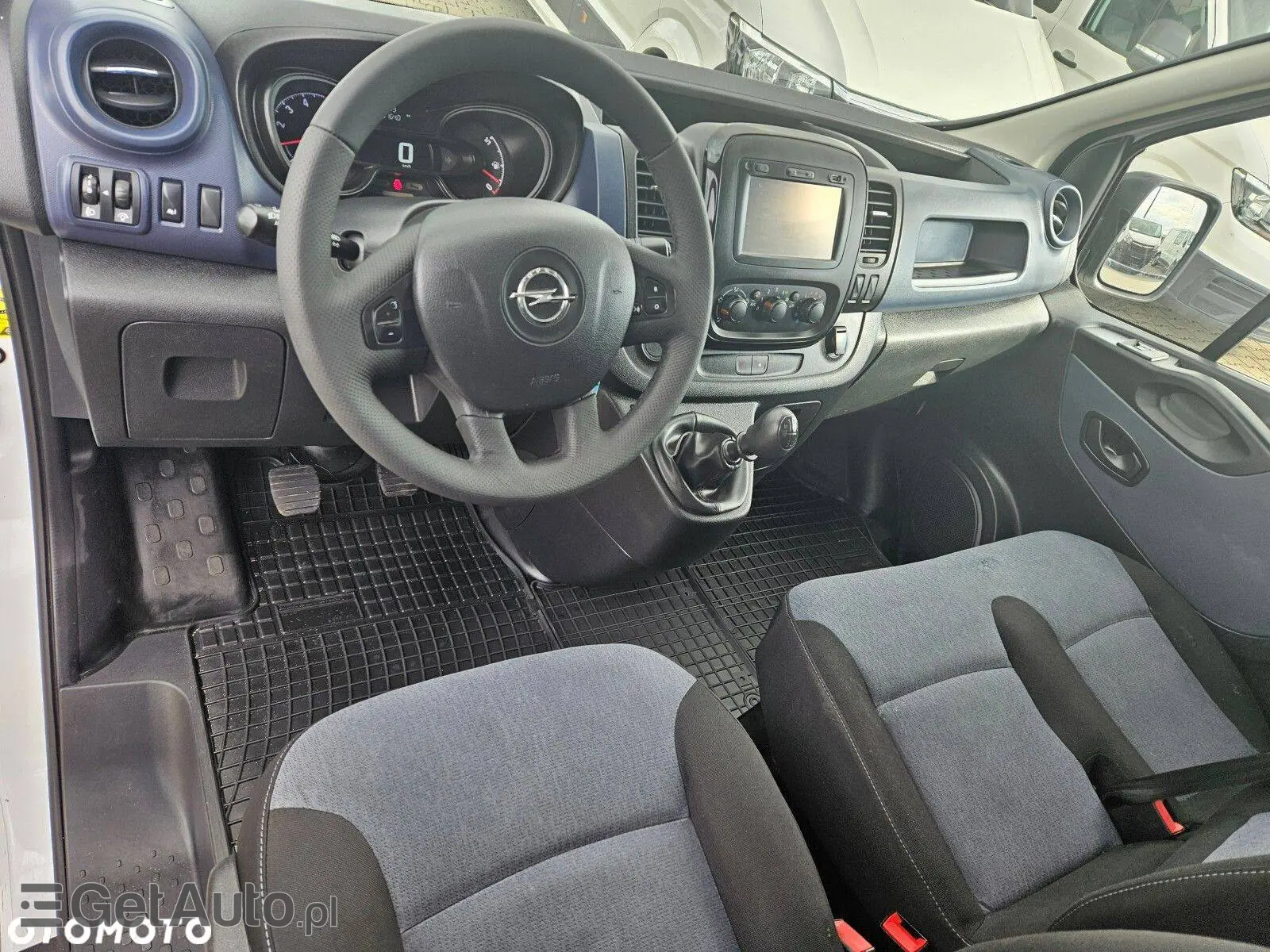 OPEL Vivaro L2H1 Elegance