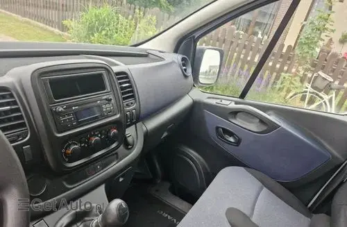 OPEL Vivaro 