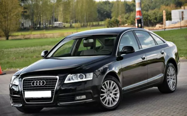 AUDI A6 