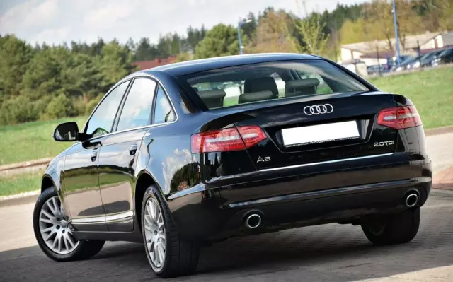 AUDI A6 