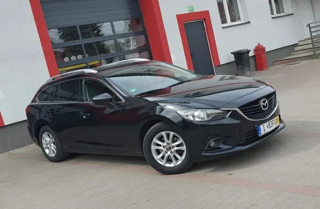 MAZDA 6 