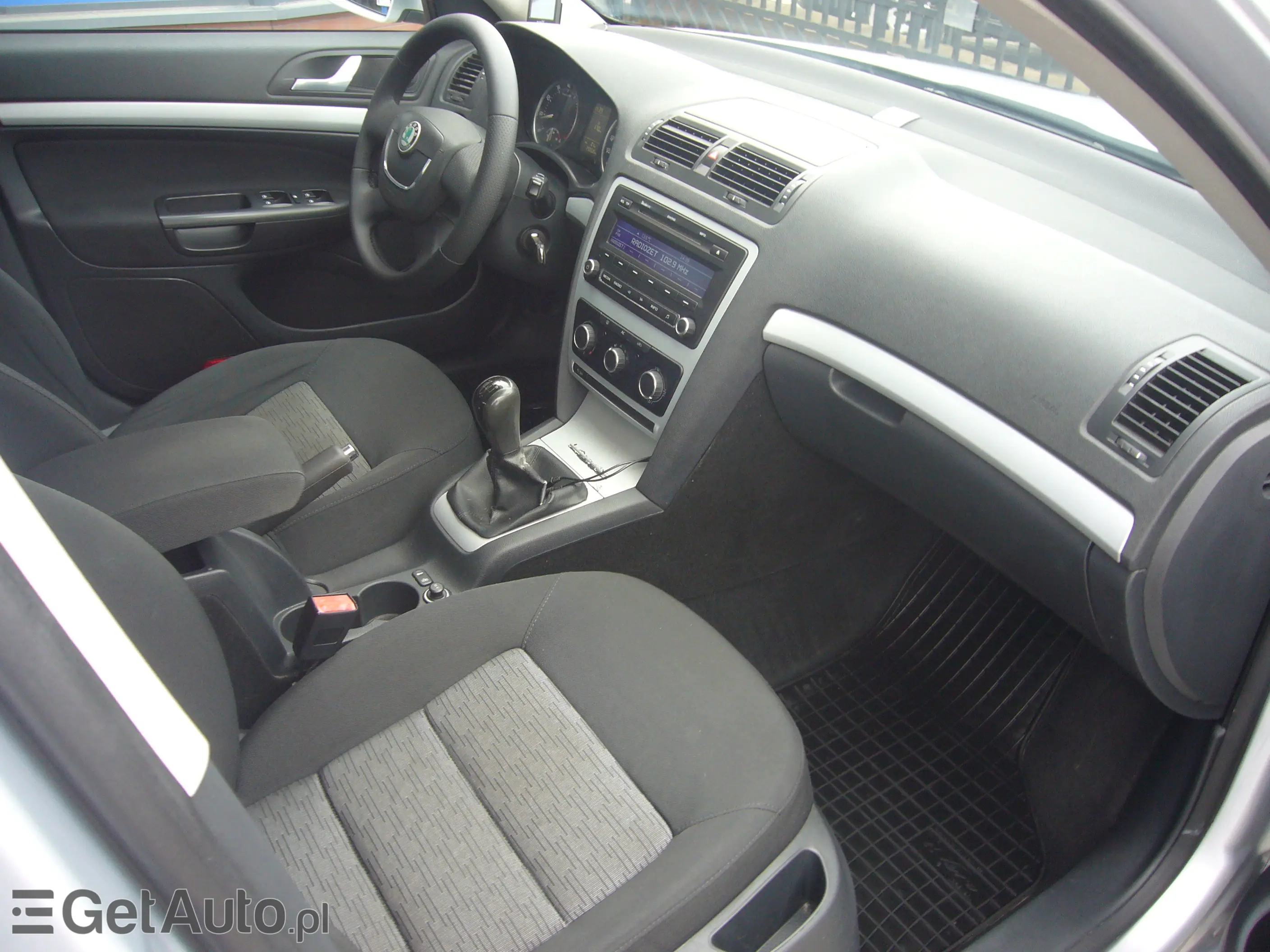 SKODA Octavia 