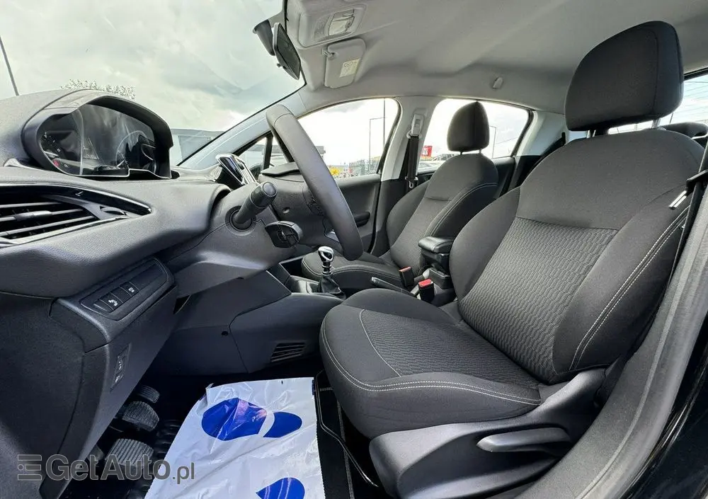 PEUGEOT 208 BlueHDi 100 Active