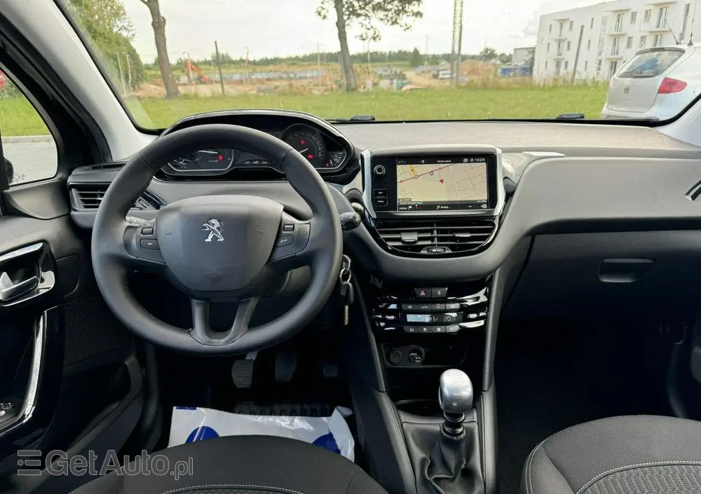 PEUGEOT 208 BlueHDi 100 Active