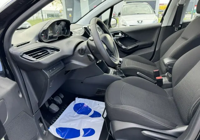 PEUGEOT 208 BlueHDi 100 Active