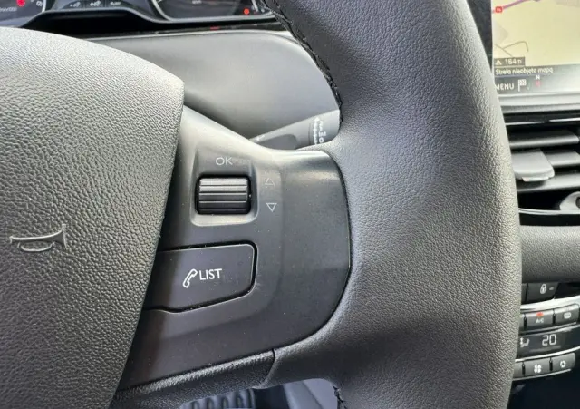 PEUGEOT 208 BlueHDi 100 Active