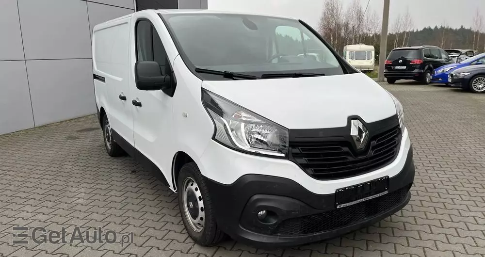 RENAULT Trafic Blaszak Zabudowa 