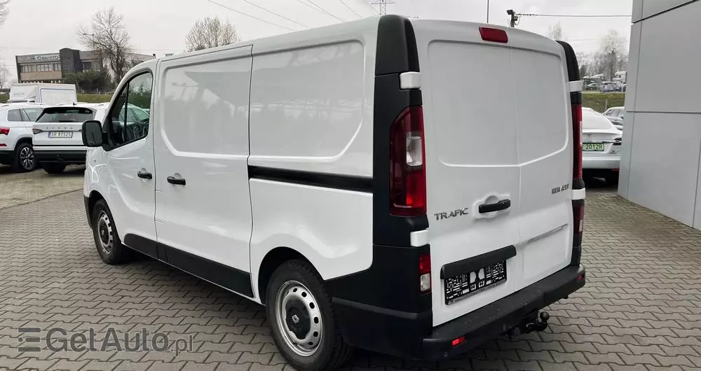 RENAULT Trafic Blaszak Zabudowa 