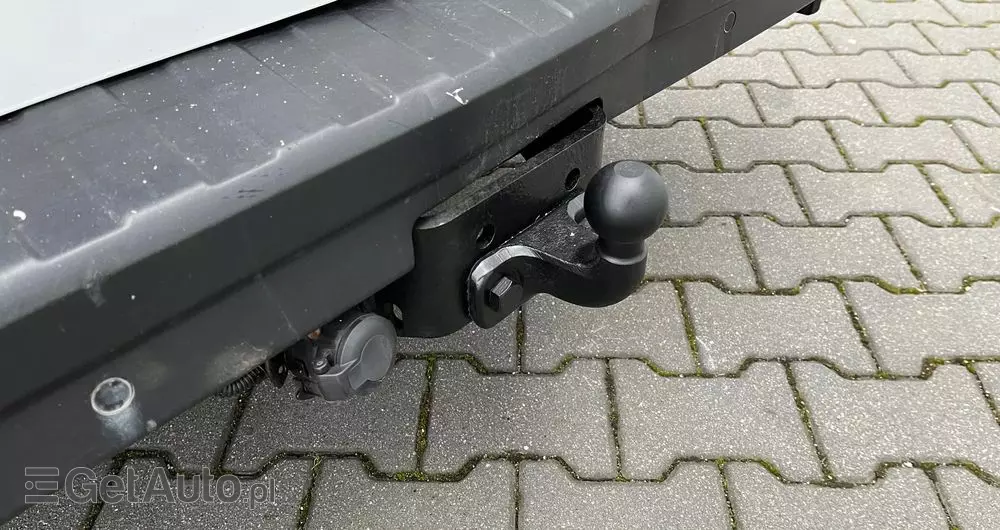 RENAULT Trafic Blaszak Zabudowa 