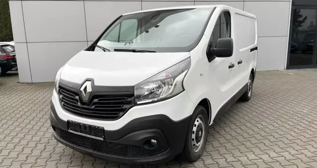 RENAULT Trafic Blaszak Zabudowa 