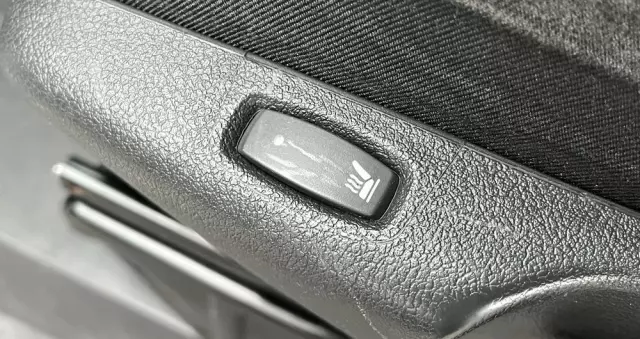 RENAULT Trafic Blaszak Zabudowa 