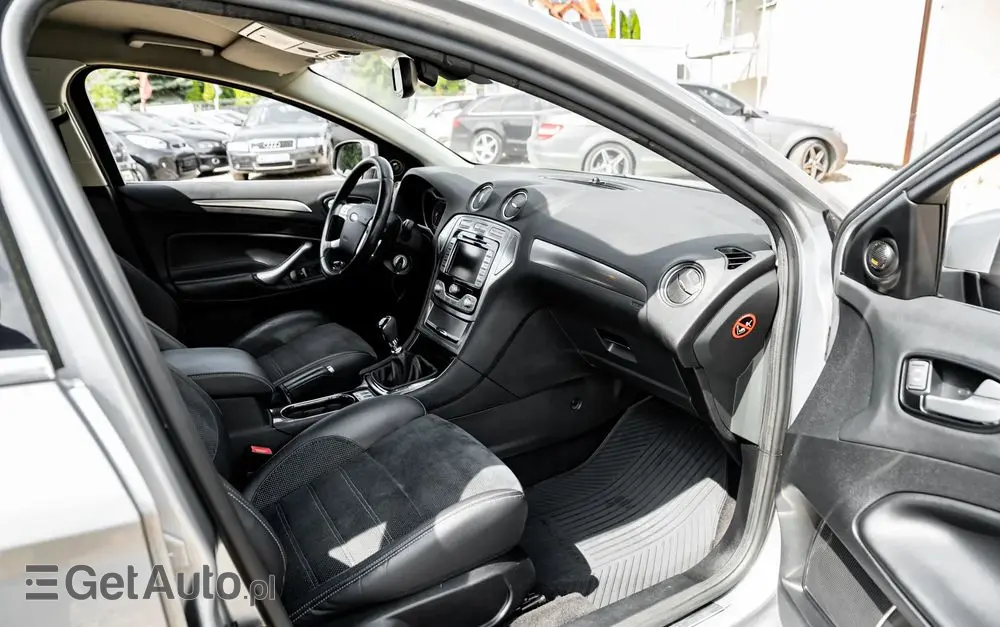 FORD Mondeo 2.5 Titanium X