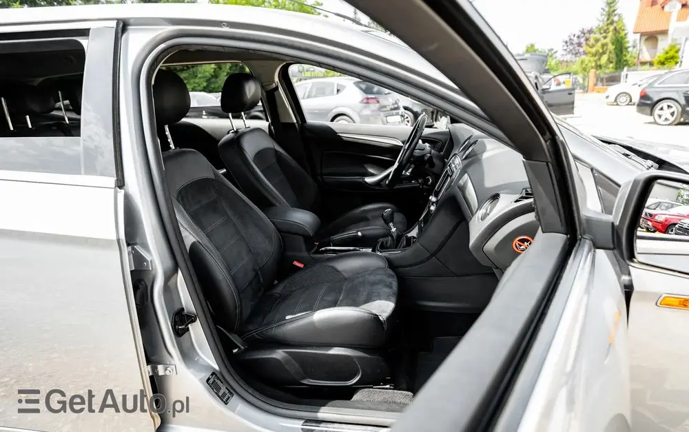 FORD Mondeo 2.5 Titanium X