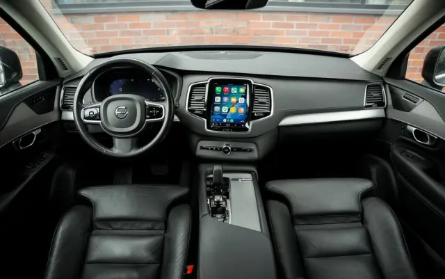 VOLVO XC 90 D5 AWD Inscription 7os