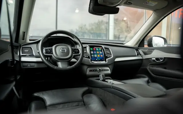 VOLVO XC 90 D5 AWD Inscription 7os