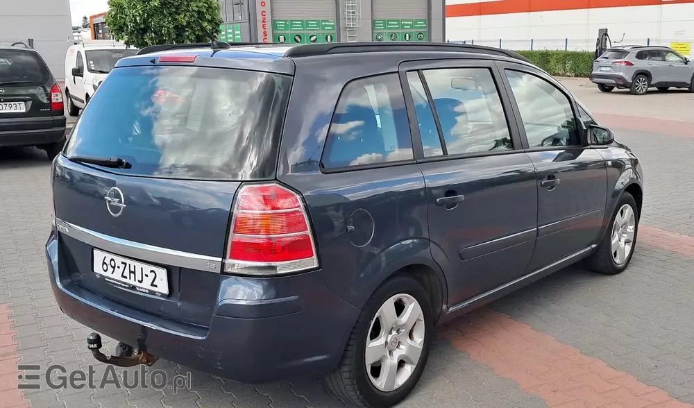OPEL Zafira 1.8 Enjoy