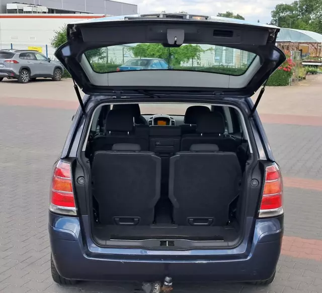 OPEL Zafira 1.8 Enjoy