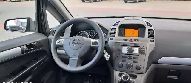 OPEL Zafira 1.8 Enjoy